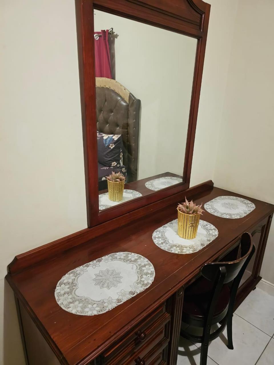 #1 Jacaranda Vacation Home Spanish Town Екстер'єр фото
